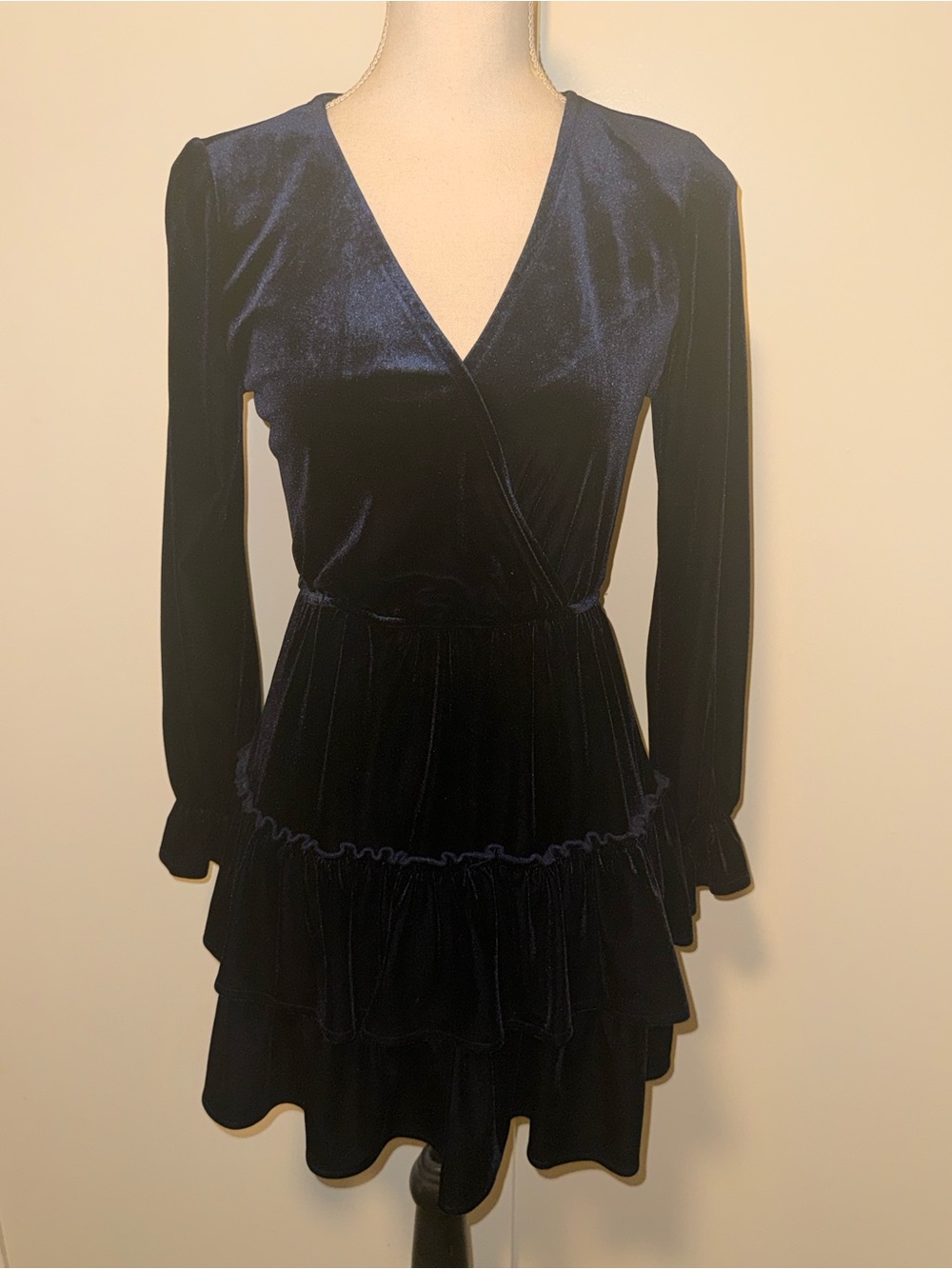 City Vibe Navy Blue Velvet Long Sleeve Dress Size S